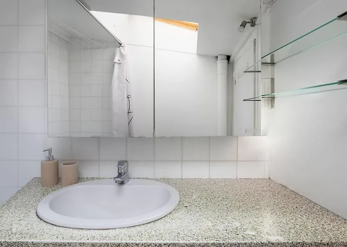 Joli Duplex Au Coeur Du Marais Paris
